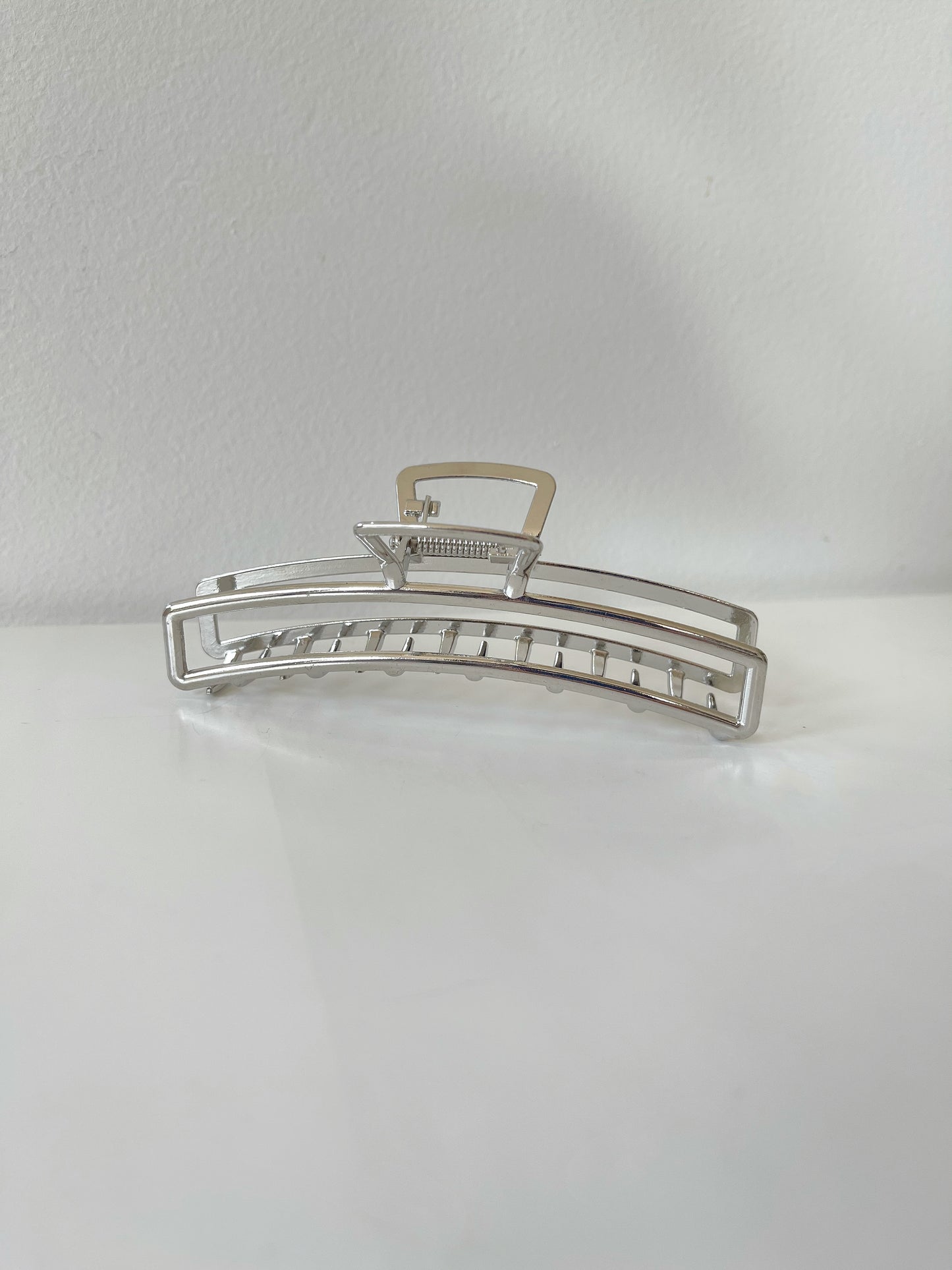 Metal Silver Hair Claw Clip Rectangular Large. silver-tone clip-on earrings for women.