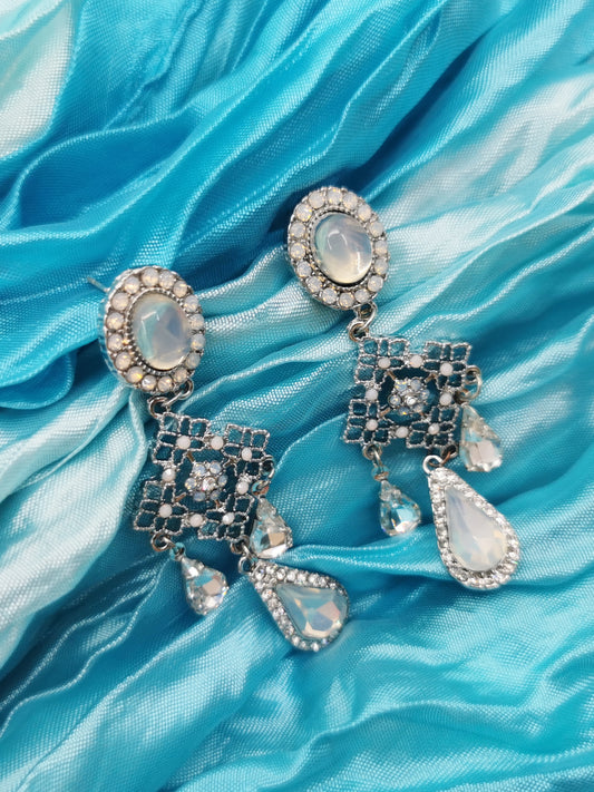 10 Styles Of Earrings For Summer Wear