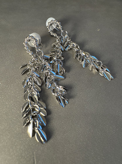 Silver Metal Leaf Shaped Tassel Clip On Earrings