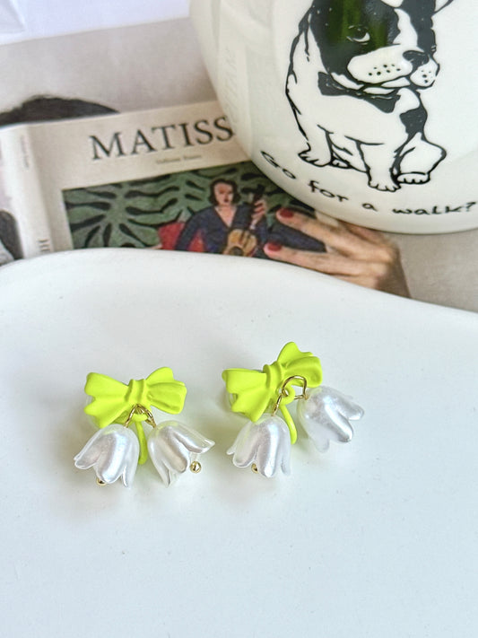 Green Bow White Flowers Clip On Earrings