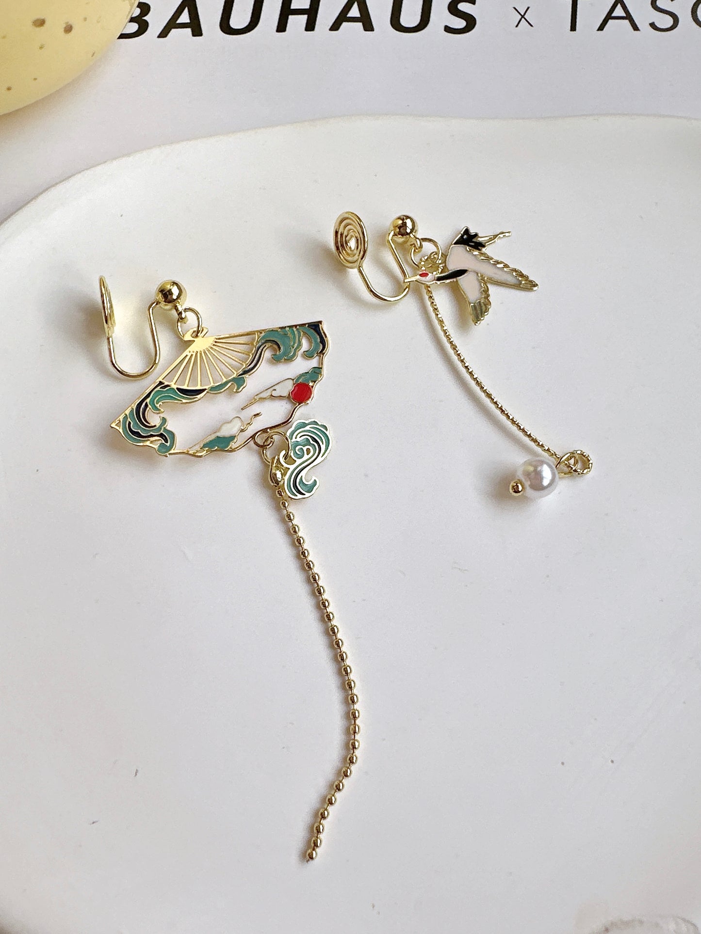 Chinese Style Crane and Fan Mismatch Clip On Earrings