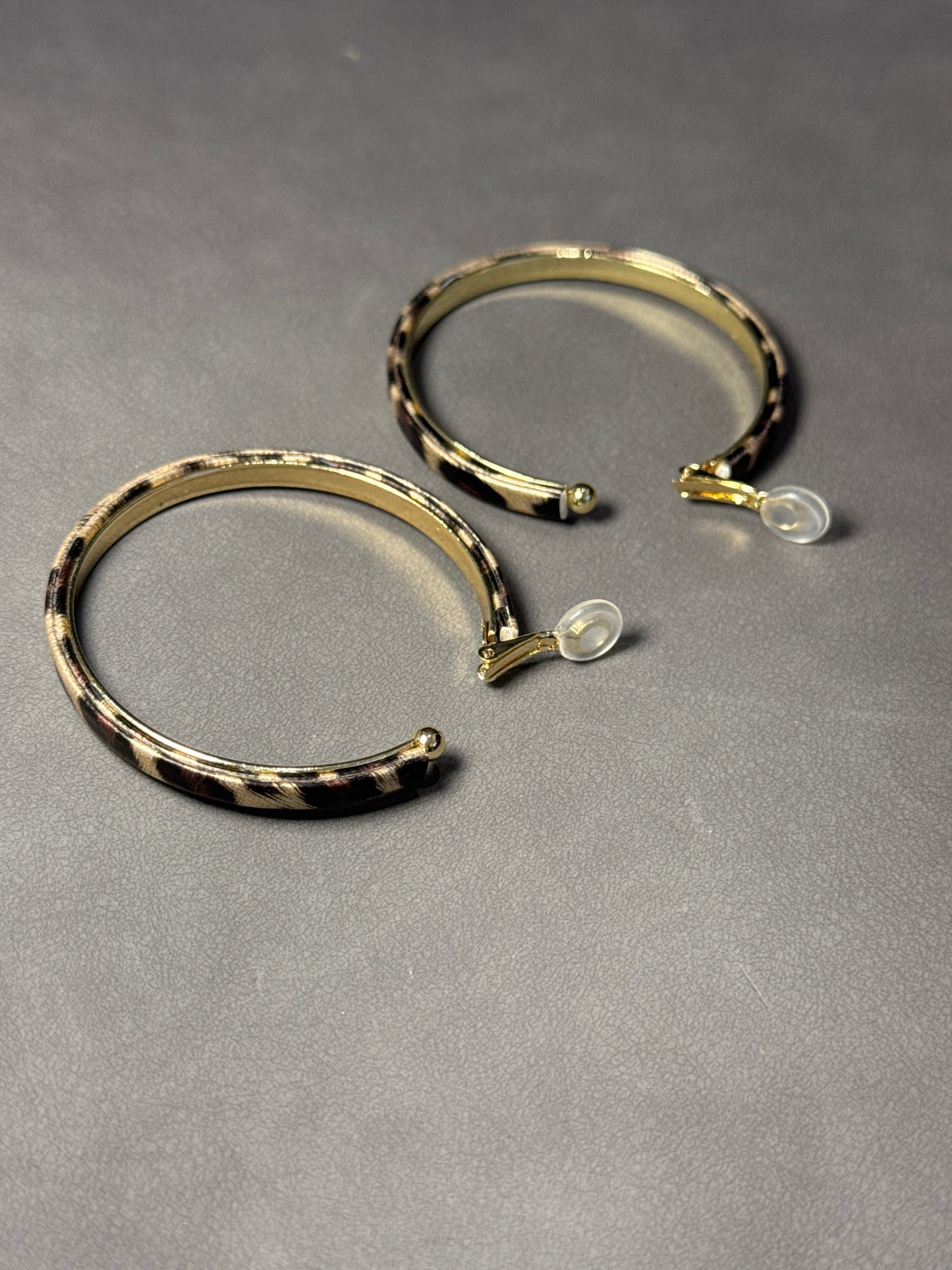 Metal Yellow Leopard Print Hoop Clip On Earrings