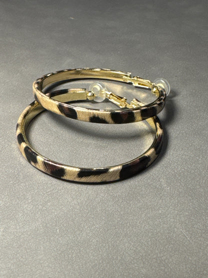 Metal Yellow Leopard Print Hoop Clip On Earrings