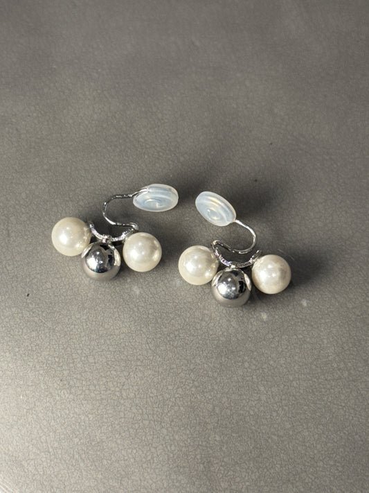 Silver Metal Ball with Pearlised Ball Hoop Clip On Earrings