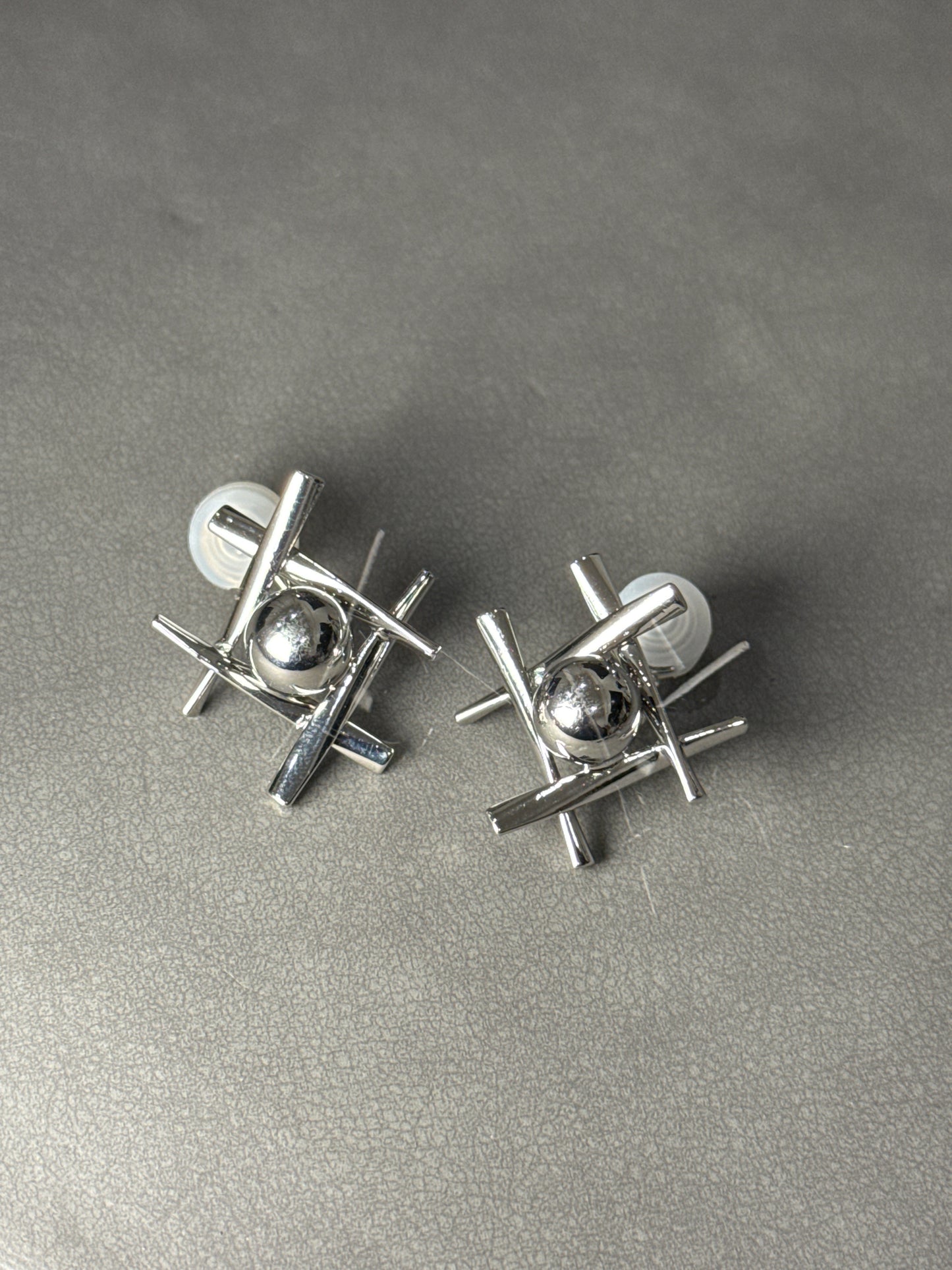 Silver Metal Tic-Tac-Toe with Ball Clip On Earrings