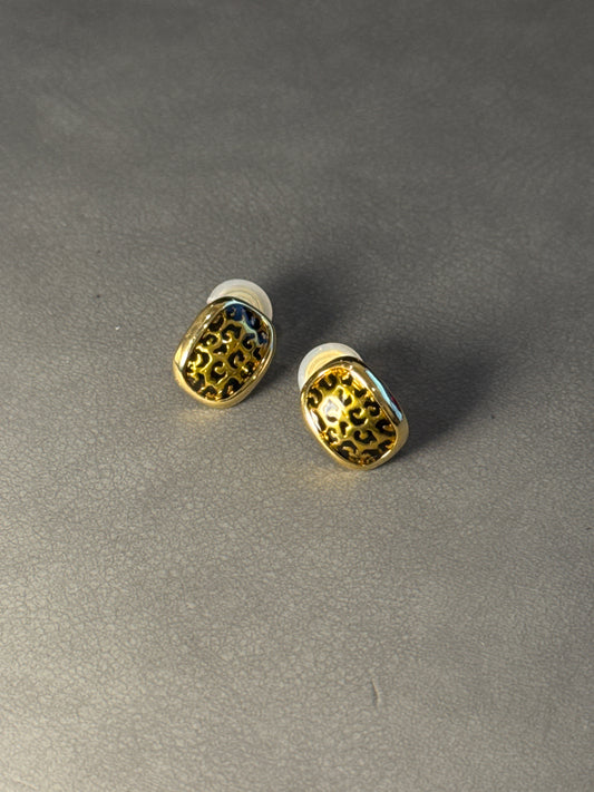 Golden Metal Leopard Print Glazed Clip On Earrings