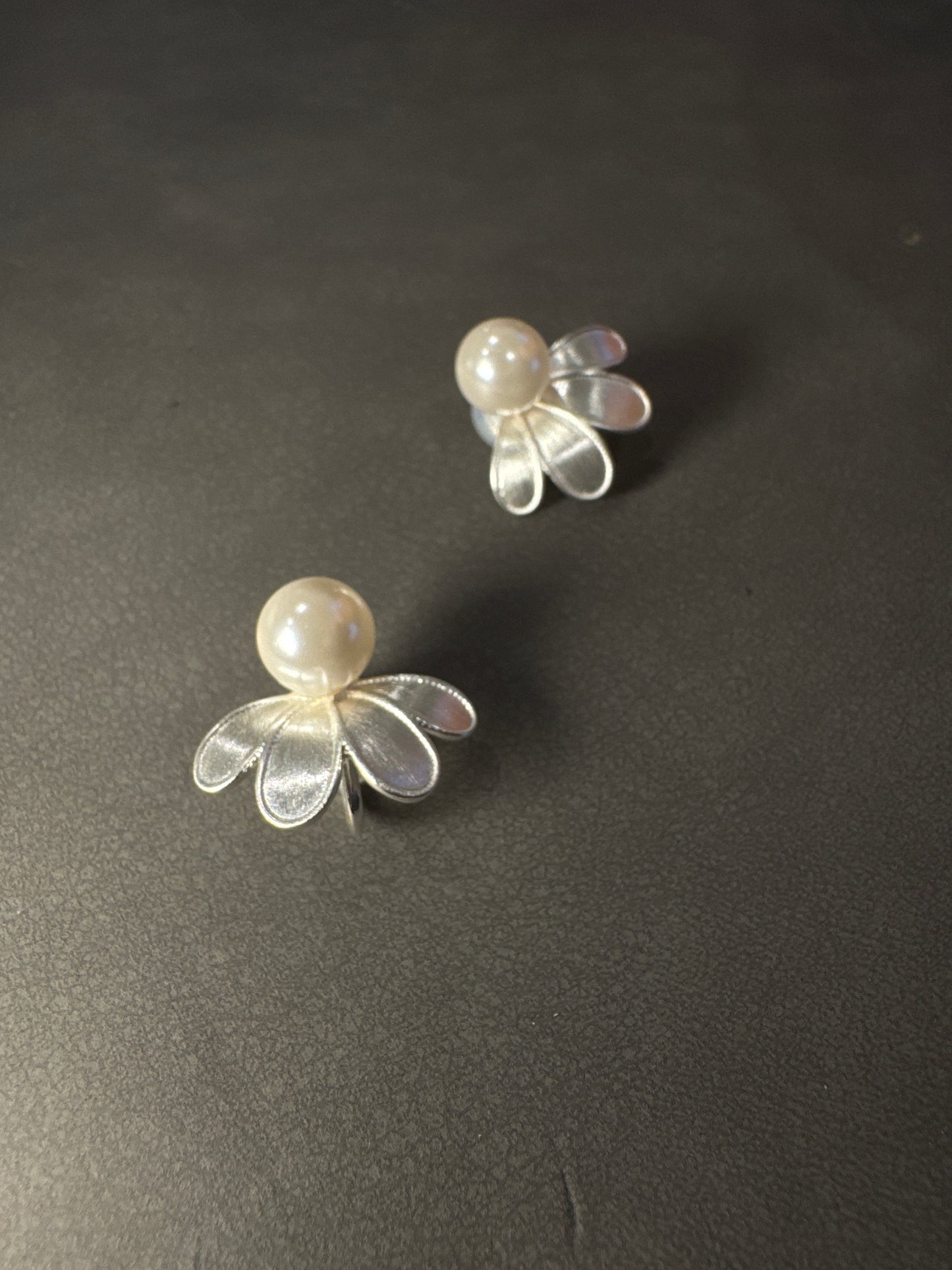 Silver Matte Pearlised Flower Clip On Earrings