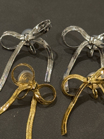 Golden Metal Bow Clip On Earrings