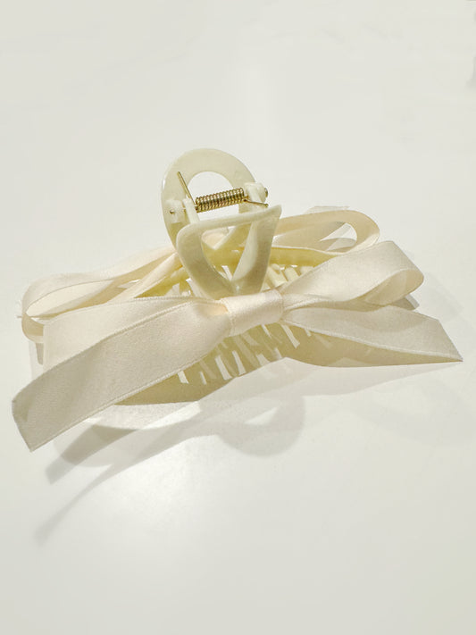 Bow Hair Claw Clip White