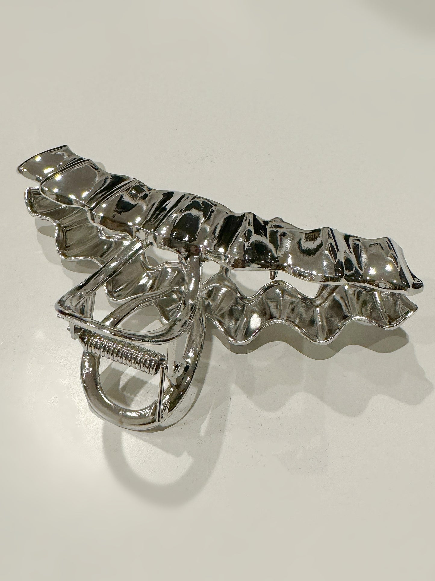 Silver Corrugated Metal Hair Claw Clip