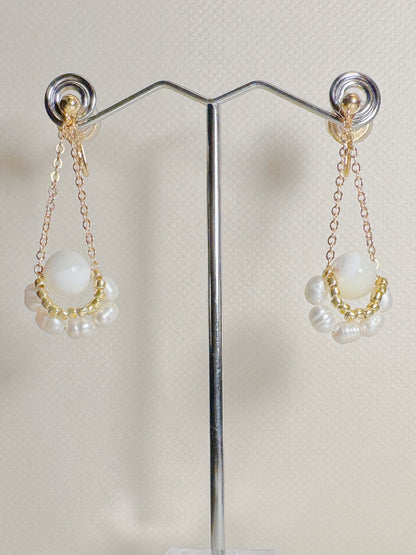 Handmade Freshwater Pearl Golden French-style Ear Pendant Ear Clips