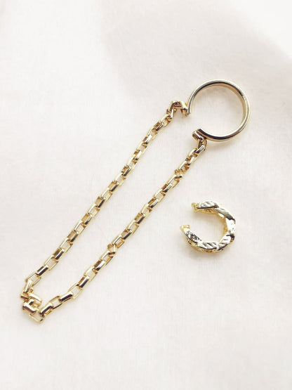 Golden Mismatch Chain Ear Cuff