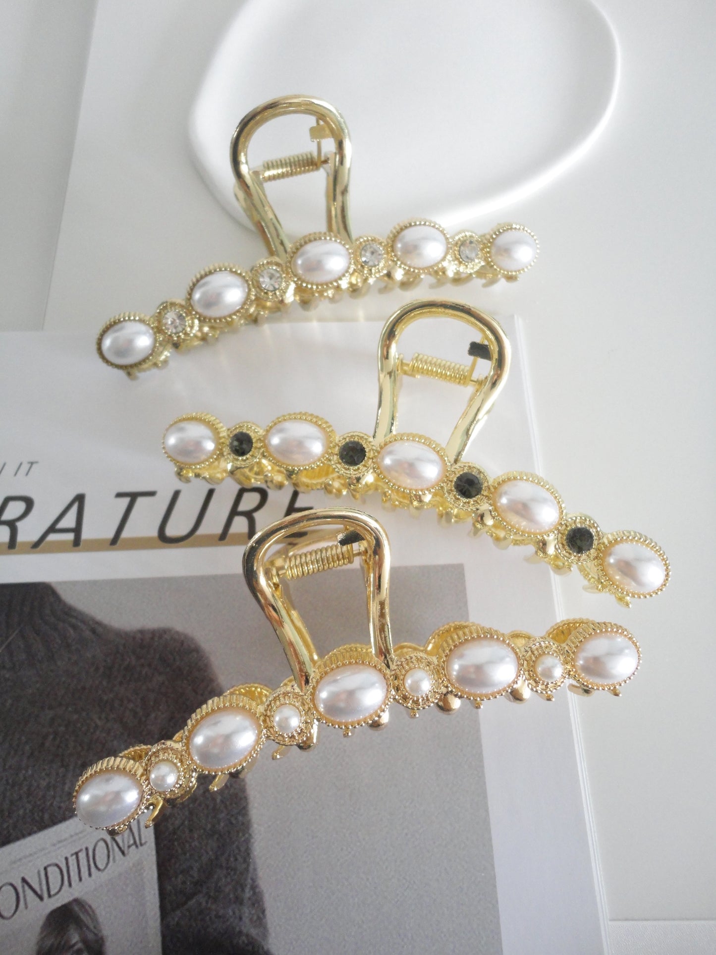 Gold Metal Transparent Crystal with Pearls Straight Claw Clip