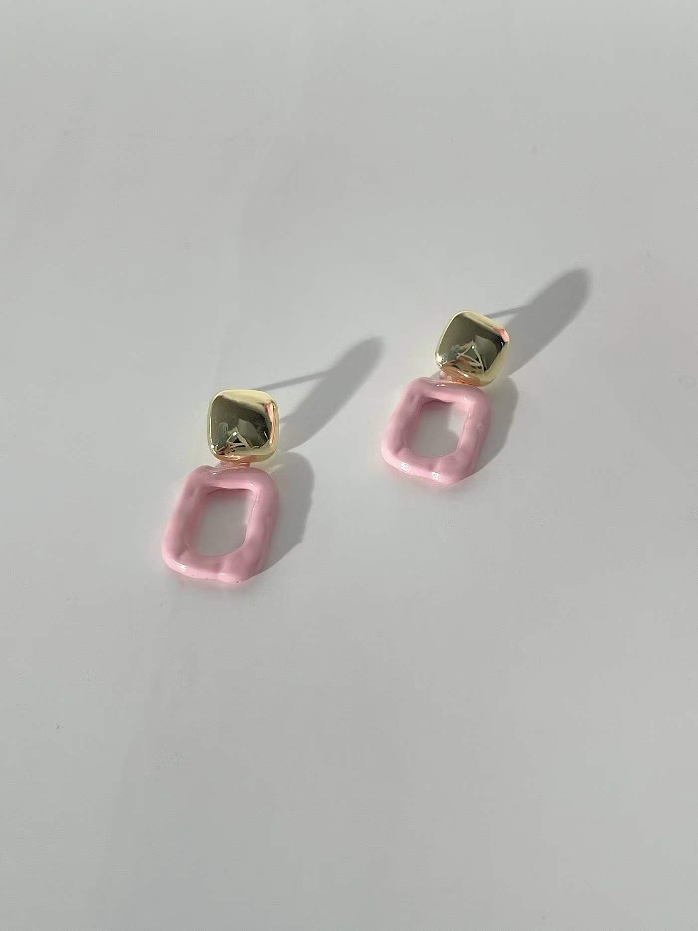 Creamy Pink Geometic Drop Earrings