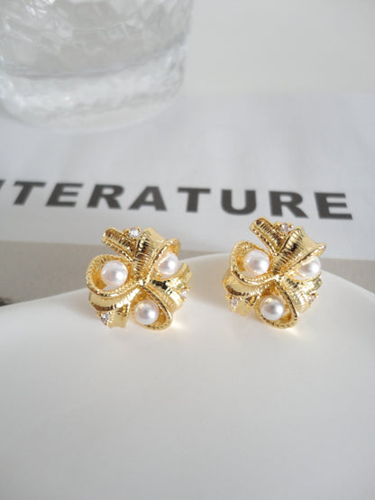 Golden Pearlised Flower Stud Earrings