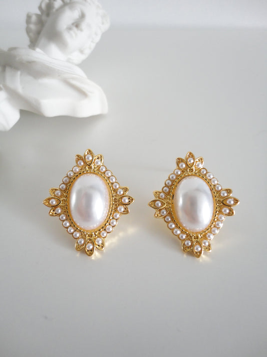 Pearlised Golden Diamond Stud Earrings