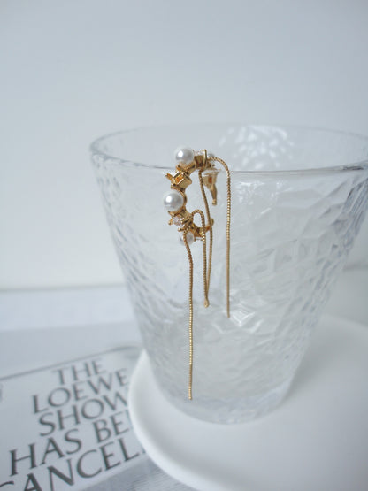 Golden Pearlised Tassel Ear Cuff