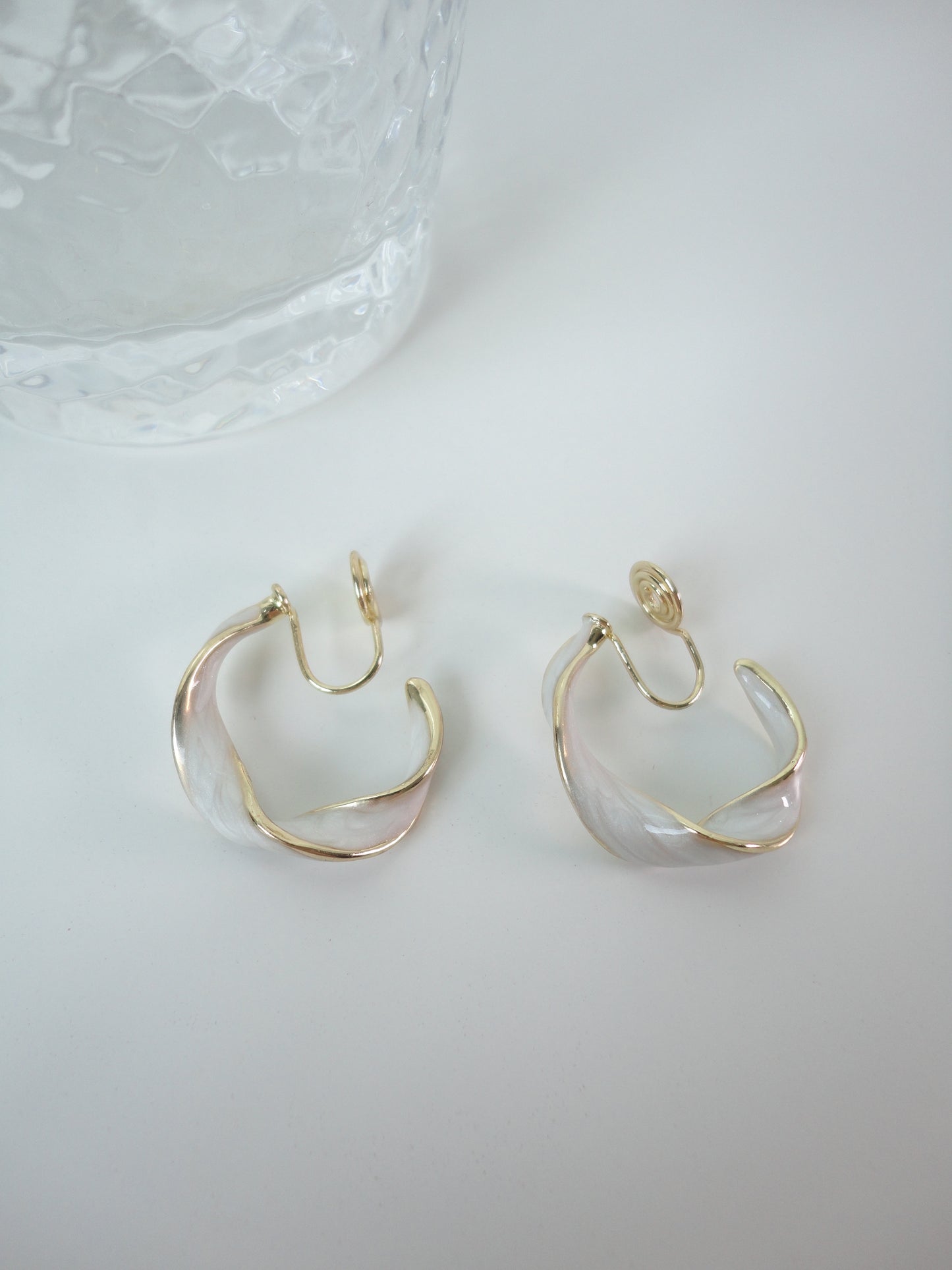 Pearl White Twist Hoop Clip On Earrings