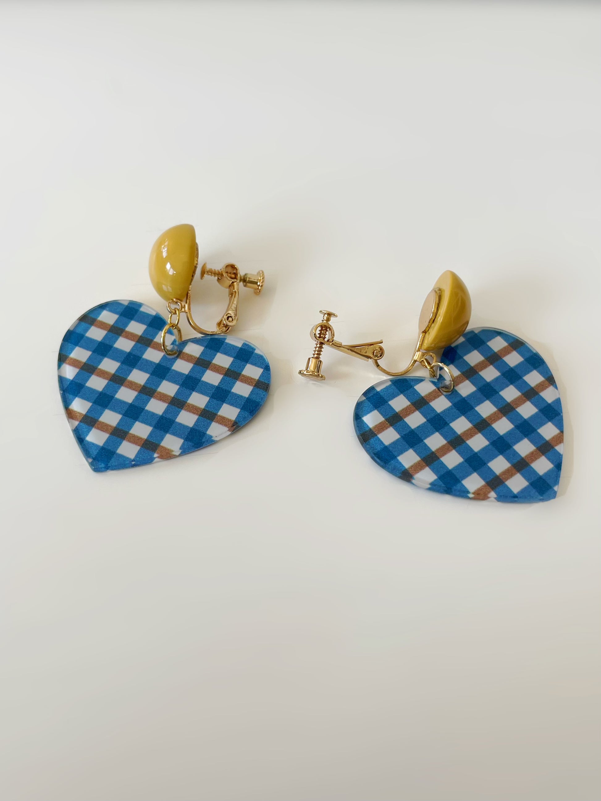 Acrylic Grid Clip On Earrings Blue Heart. Handmade clip-on earrings for women.