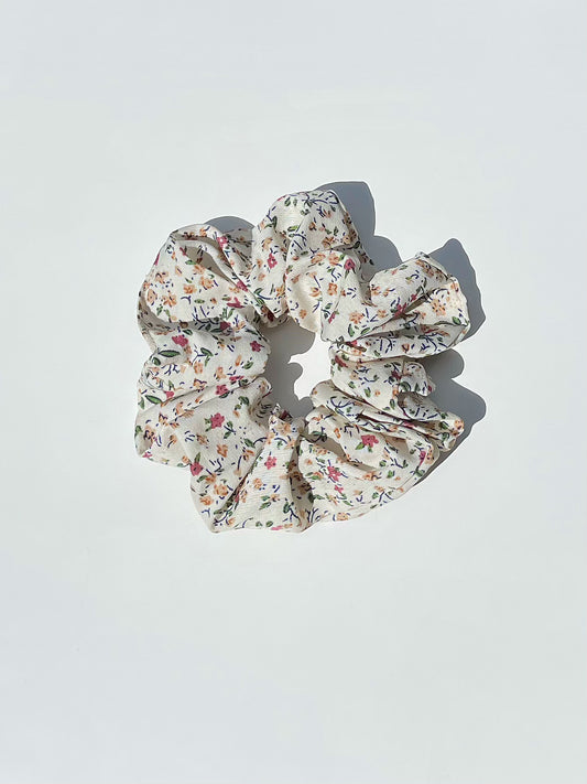 Floral Print Scrunchie Creamy White