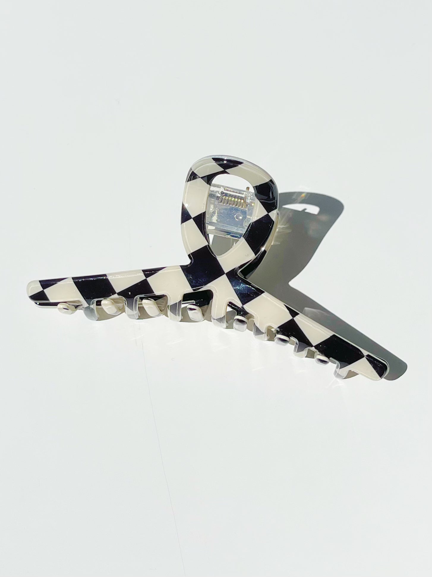 Black and White Check Cross Claw Clip