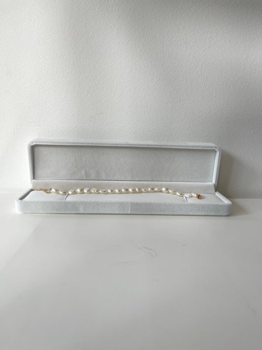White Velvet Necklace Bracelet Box