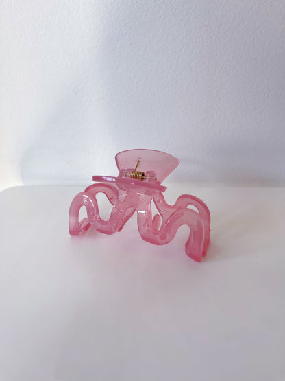 Acrylic M Shape Hair Claw Clip Pink Medium