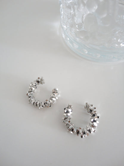 Silver 2 Pack Ear Cuffs. silver-tone clip-on earrings for women.