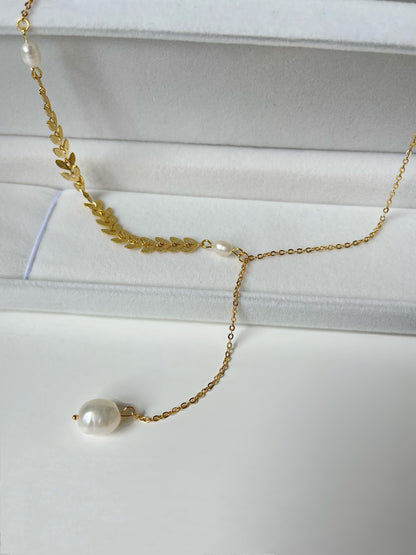 Golden Leaf Shaped Pearl Necklace